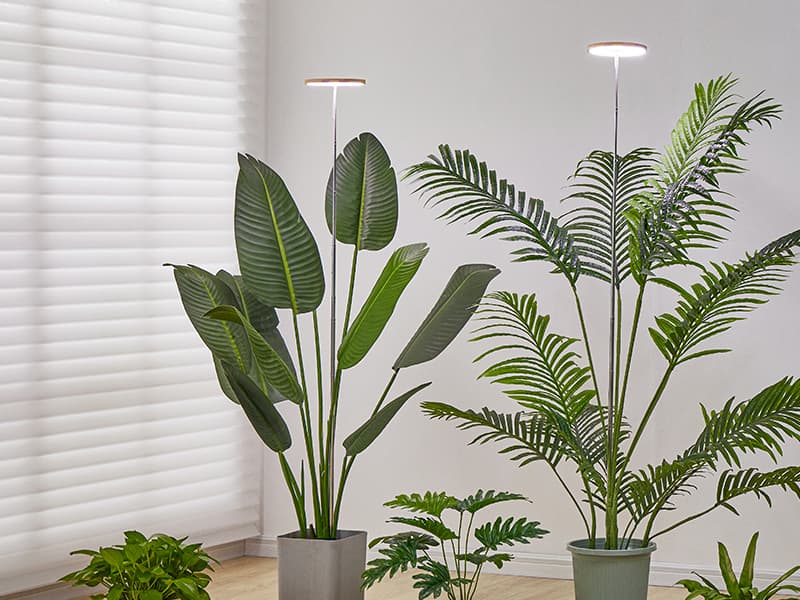 Plant Grow Light,yadoker LED Growing Light Full Spectrum for Indoor Plants,Height Adjustable, Automatic Timer, 5V Low Safe Voltage,Idea for Large Plant Light