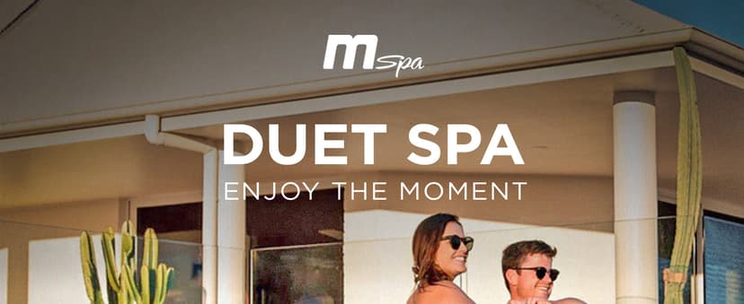 M Spa Round Inflatable Bubble Massage Spa, 4 to 6 Person Outdoor Hot Tub, Duet