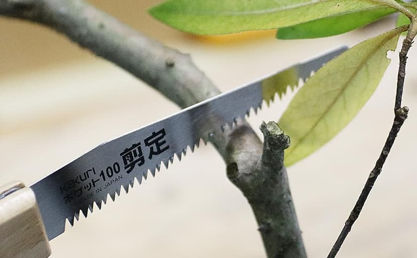 KAKURI Pruning Saw Folding 4" for Garden, Camp, Bushcraft, Japanese Pull Saw Razor Sharp Japanese Steel Blade, Mini Pocket Hand Saw for Tree Branch Cutting, Foldable Wood Handle, Made in JAPAN