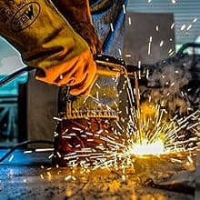 TOMAHAWK Welder Generator Stick Welder Engine Driven 120 Amp 7 HP Gasoline Portable 2,200 Watt Quiet Inverter Generator Engine