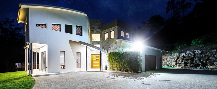 Onforu 100W Flood Lights Outdoor, 9000lm Bright LED Work Light with Plug, 6500K Daylight White LED Flood Lighting, IP66 Waterproof Security Yard Lights for Yard Garage Stadium 2 Pack