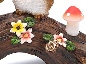 Solar Owl Garden Statues Outdoor Decor Resin Owl Squirrel Figurine with Mushroom Lights for Patio Lawn Yard Decorations Christmas Housewarming Gardening Gifts for Women Mom