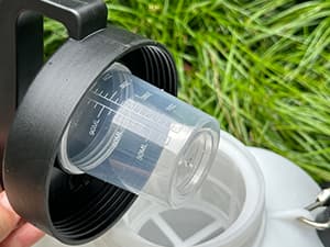 Battery Powered Sprayer 3.2 Gallon, VAXMAY Backpack Sprayer with 3 Adjustable Speeds, Battery Indicator, 5 Mist Nozzles, 41" Retractable Wand, USB Rechargeable Weed Sprayer for Lawn Garden Yard