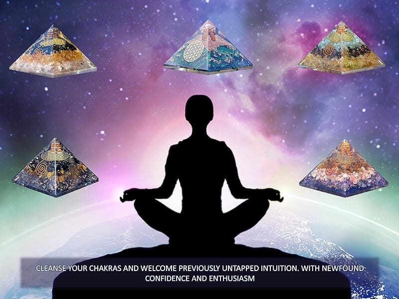 Orgonite Crystal Triple Money Pyramid Energy Generator Promotes Wealth and Prosperity with Green Aventurine, Red Garnet and Citrine – Attract Money and Success with Lucky Orgone Crystals