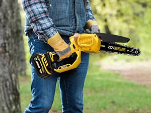 Cordless Mini chainsaw compatible with Dewalt Battery 20V MAX,Brushless Chainsaw With Automatic Chain Tensioning Device & Auto Oiler,Portable Power Chainsaw for Logging|Tree Trimming(Battery Included)