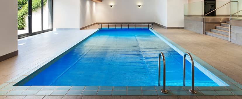 Goplus Pool Cover, 16 x 32 FT Solar Blanket with Carrying Bag for In-Ground and Above-Ground Swimming Pools, Rectangle Hot Tub SPA Thermal Blanket, Blue Bubble