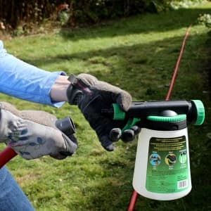 RL Flo-Master Chameleon Hose End Sprayer for use with Fertilizers, Weed Killers, Fungicides and Insect Killers, 32 ounce Refillable Bottle Included