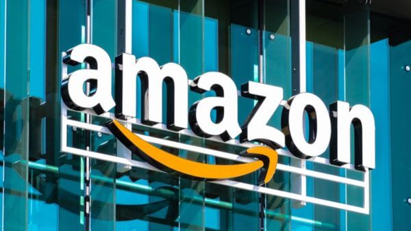 Amazon opening and closing hours