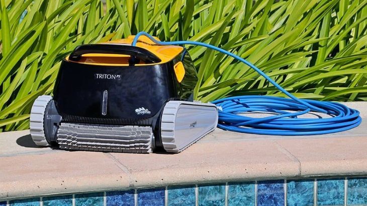Dolphin Triton PS Robotic Pool Cleaner