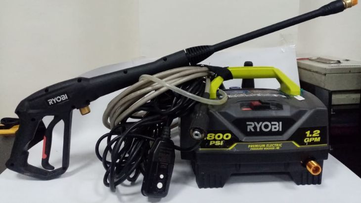 RYOBI 1,800 Pressure Washer