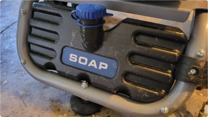 Westinghouse WPX3200's half-gallon onboard detergent tank