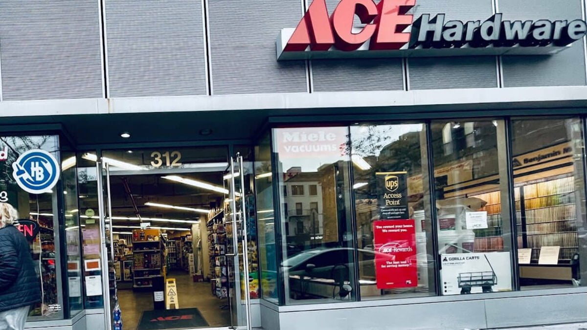 What Time Does Ace Hardware Open & Close in 2025